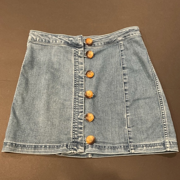 Free People Little Daisies Button Front Denim Mini Skirt Size 4 - Picture 2 of 8